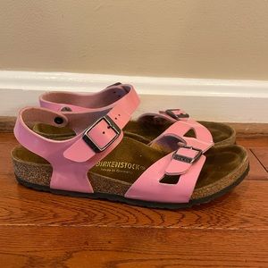 Birkenstock Kids' Rio BIRKO-FLOR PATENT Cashmere Rose Pink - size 3-3.5
